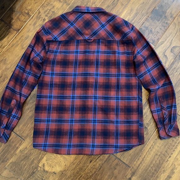 Hurley Red & Blue Plaid Flannel Button-Up Long Sleeve Shirt Mens Size M NWT - Picture 6 of 8